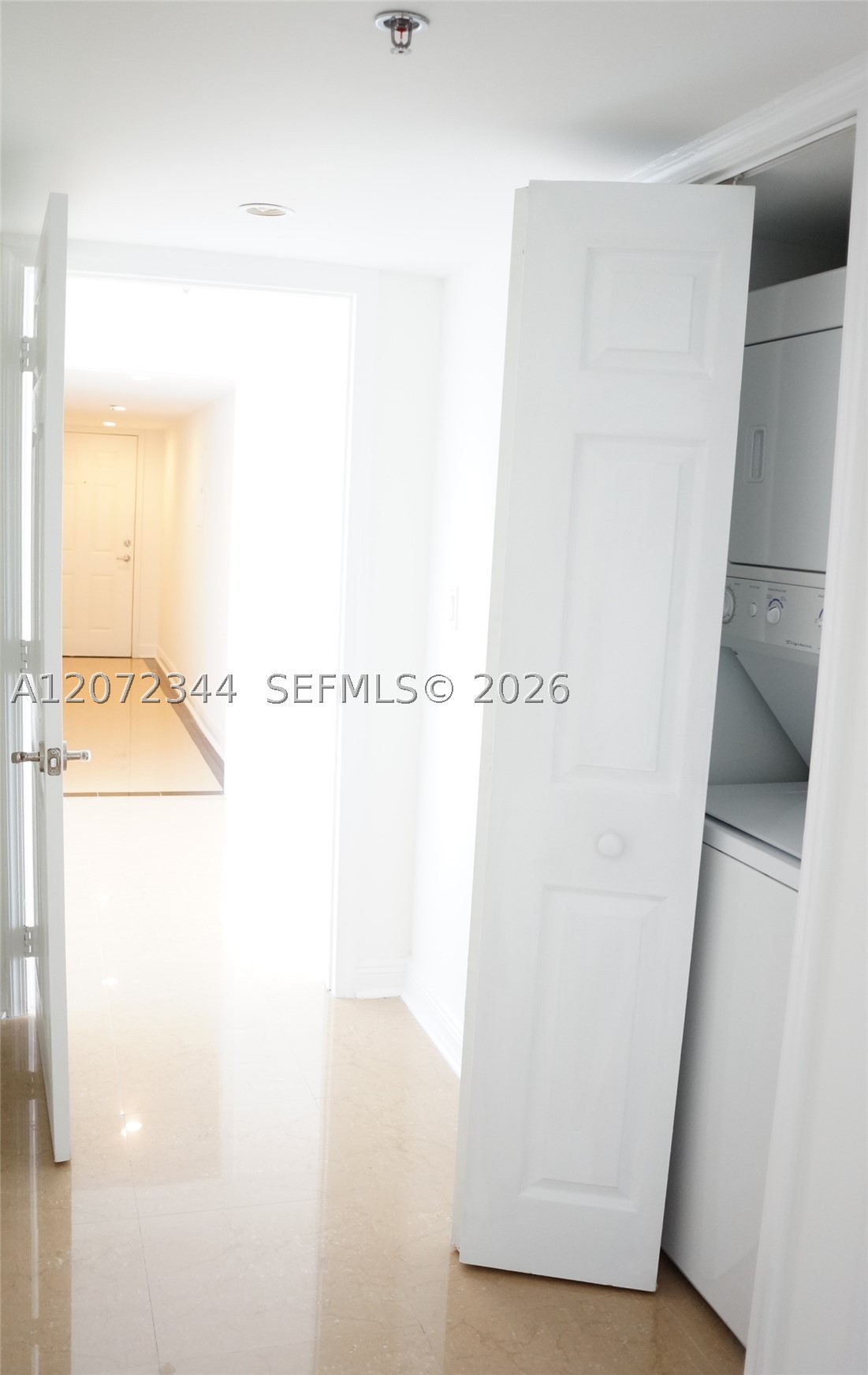 6362 Collins Ave 610 Property Photo 7