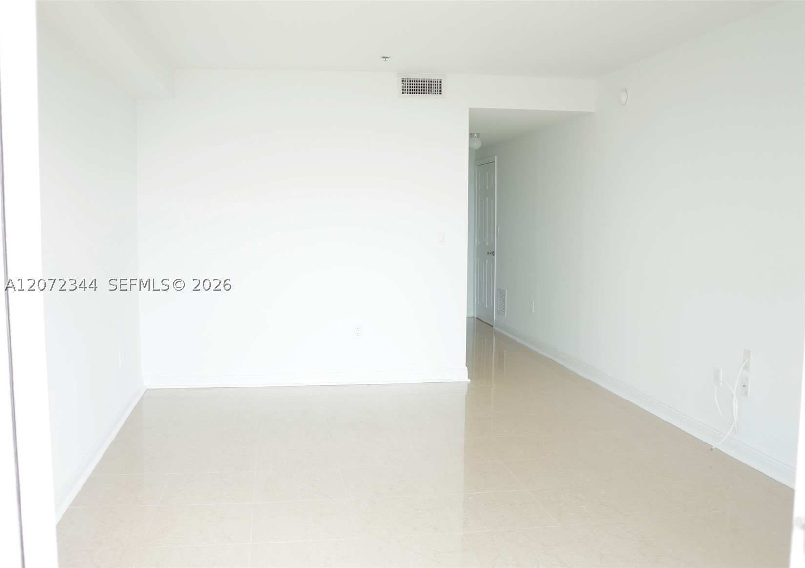 6362 Collins Ave 610 Property Photo 11