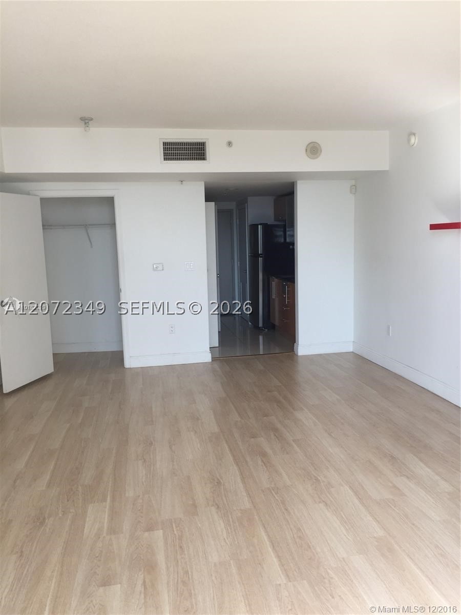 1750 N Bayshore Dr 2908 Property Photo 17