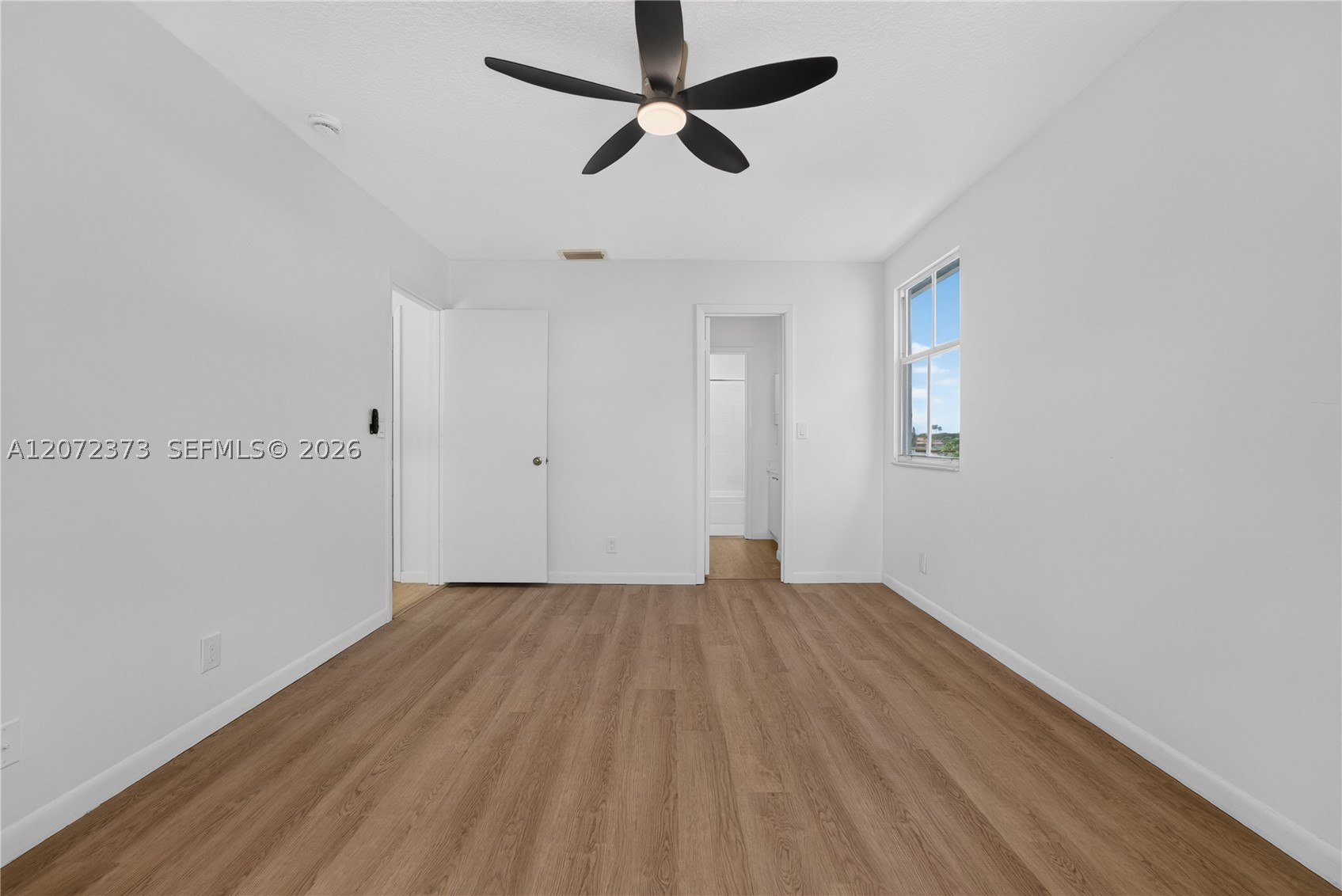 6733 Bayfront Dr Property Photo 33