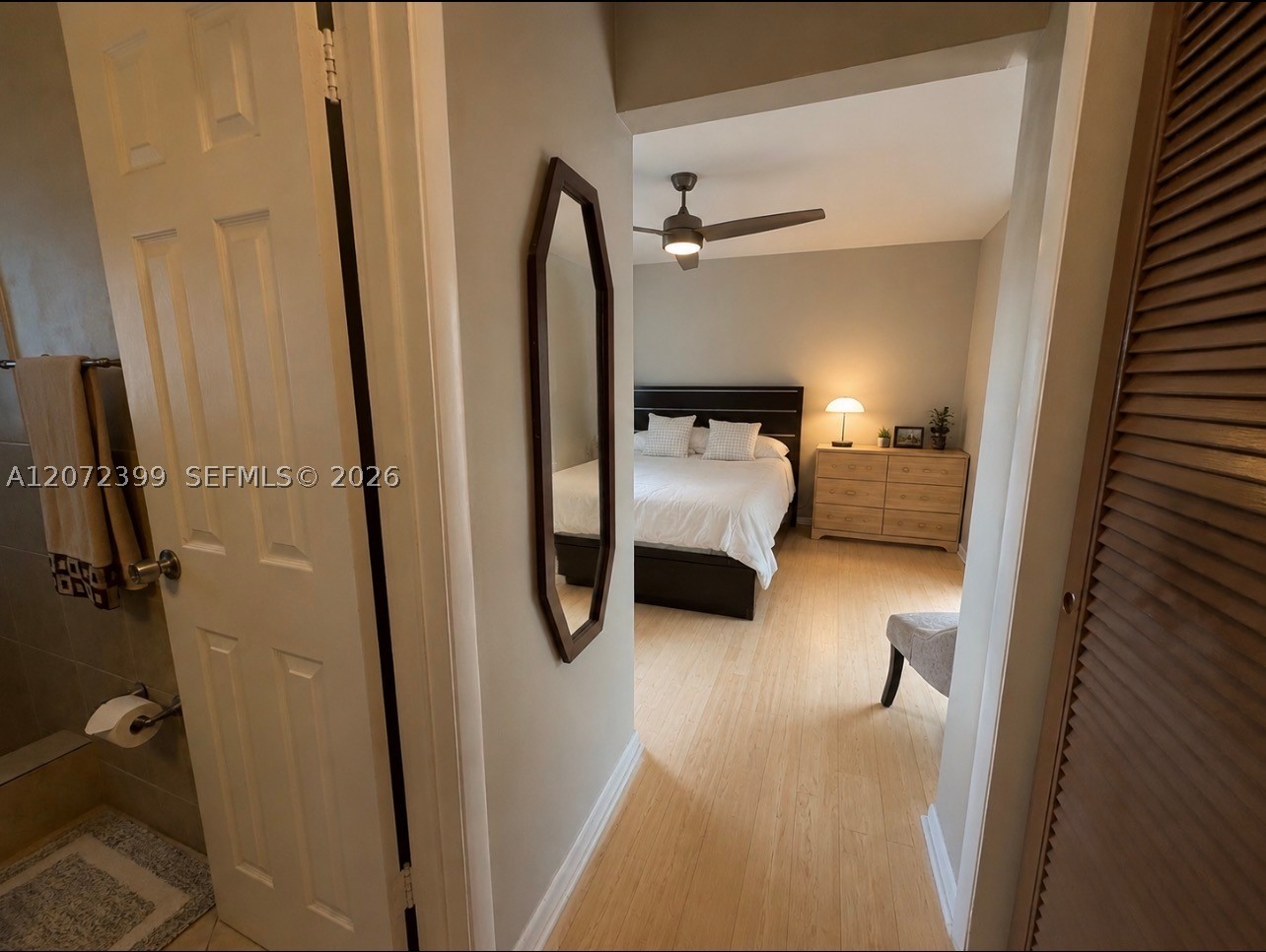 1812 N 45th Ave Property Photo 13
