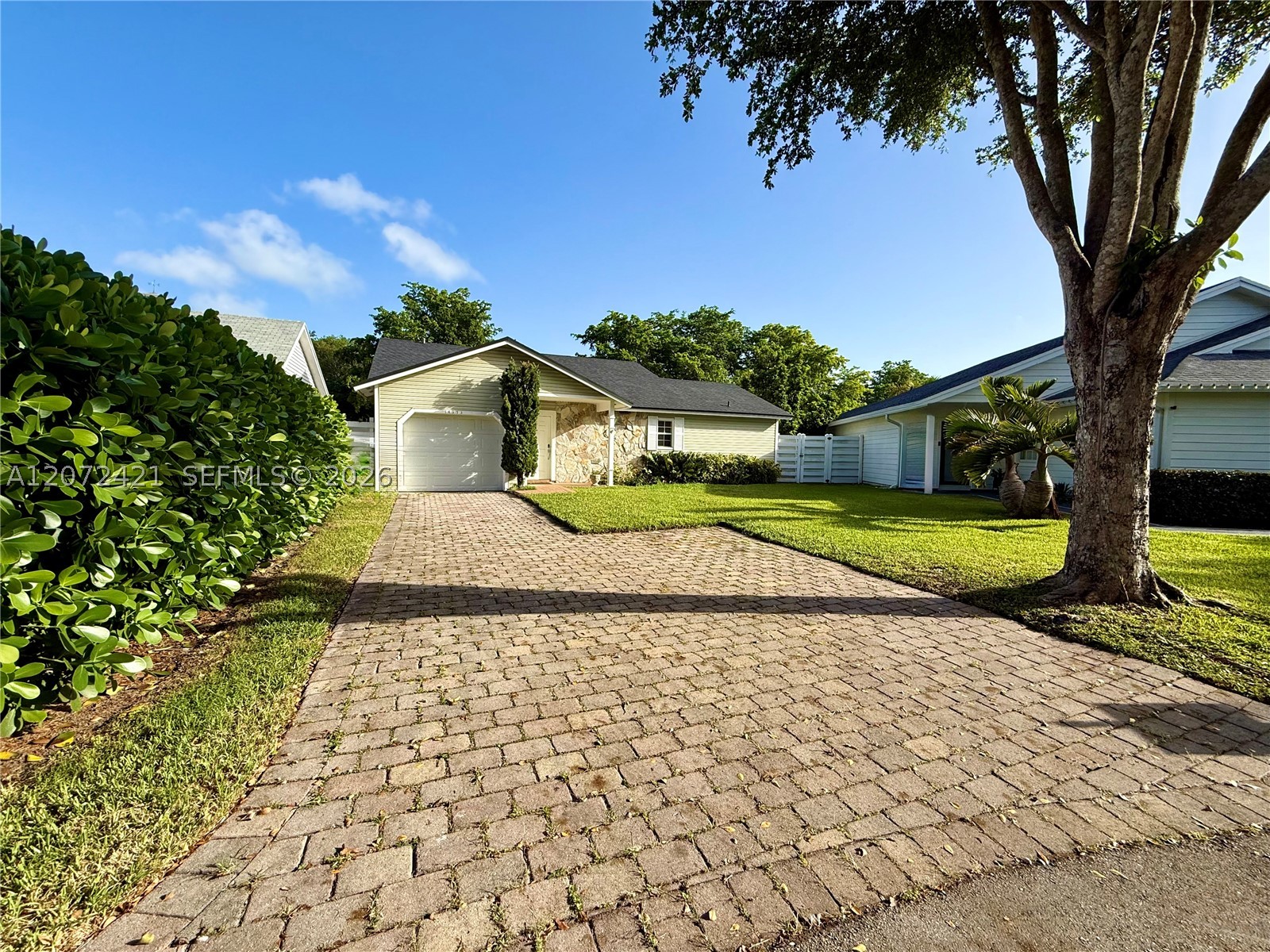 14353 Sw 150th Ter Property Photo 1