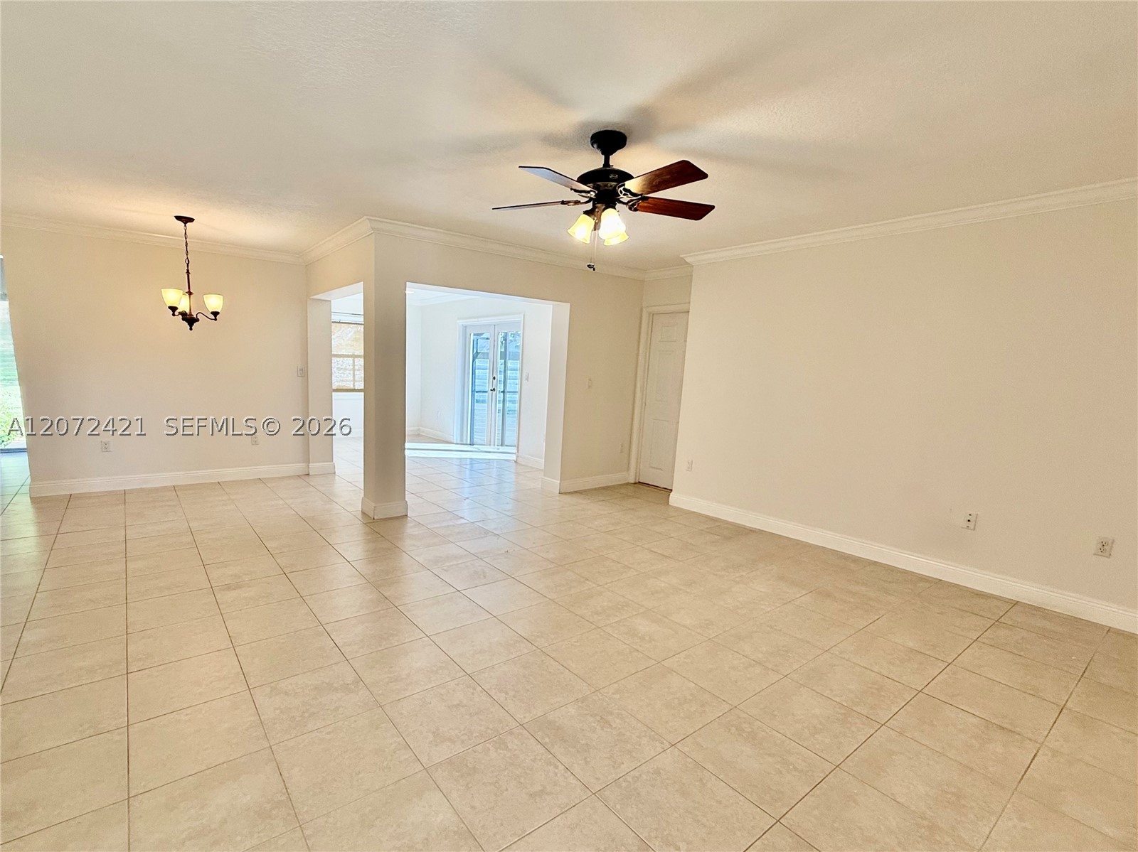 14353 Sw 150th Ter Property Photo 2