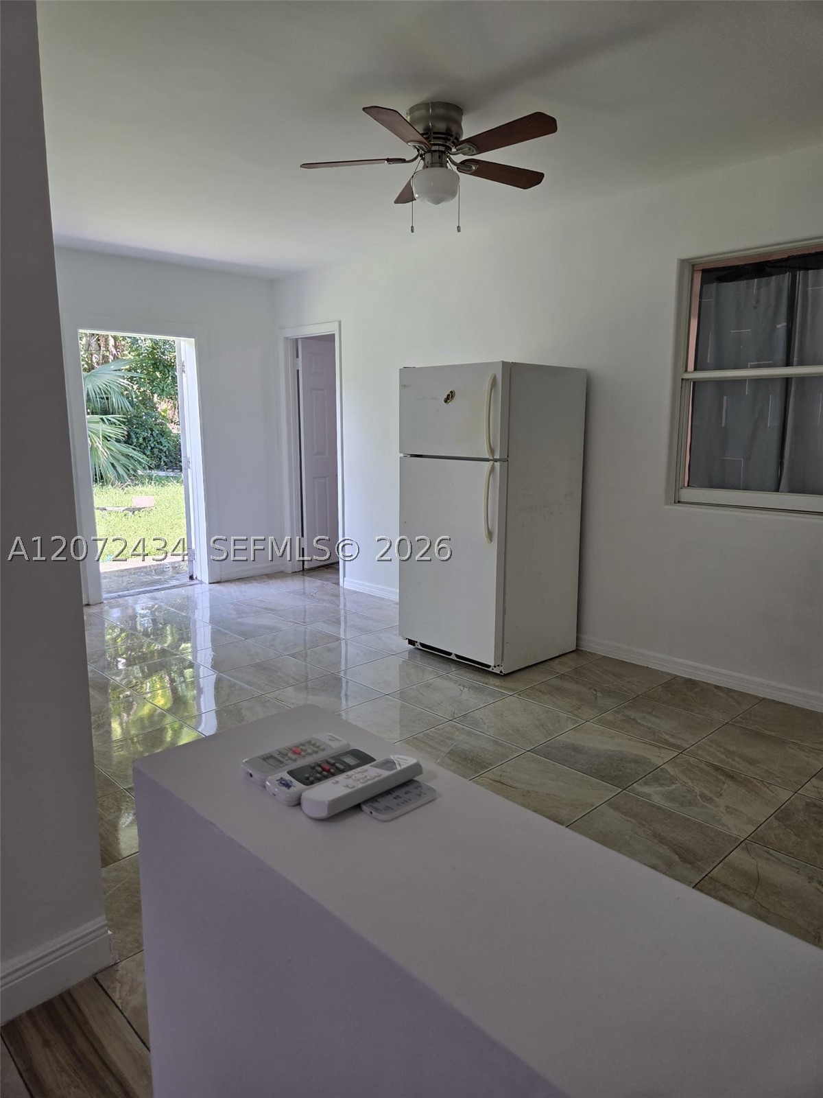 4381 Purdy Ln 2 Property Photo 1