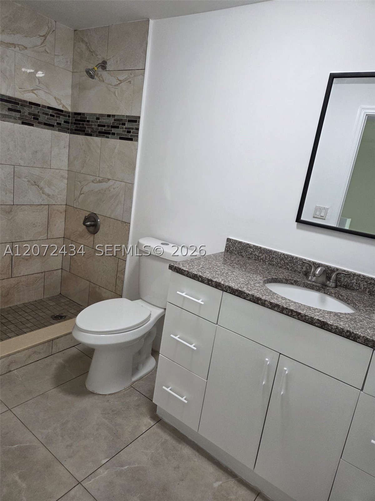 4381 Purdy Ln 2 Property Photo 11