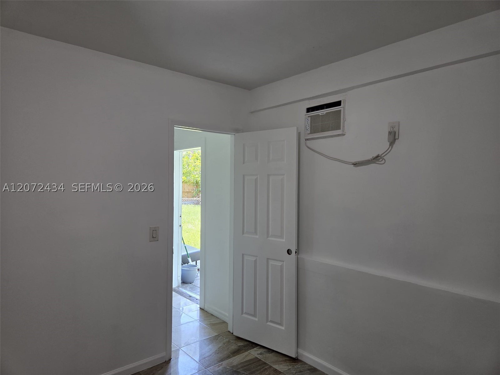 4381 Purdy Ln 2 Property Photo 12