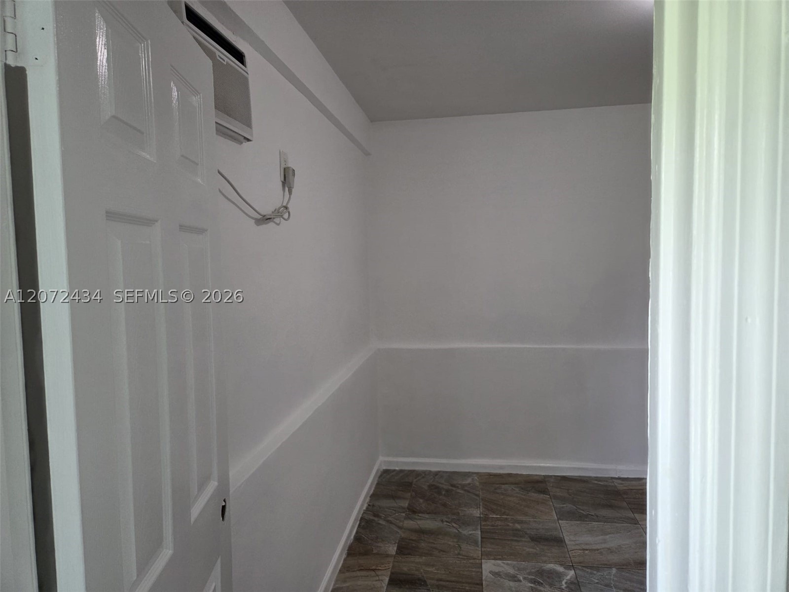 4381 Purdy Ln 2 Property Photo 15