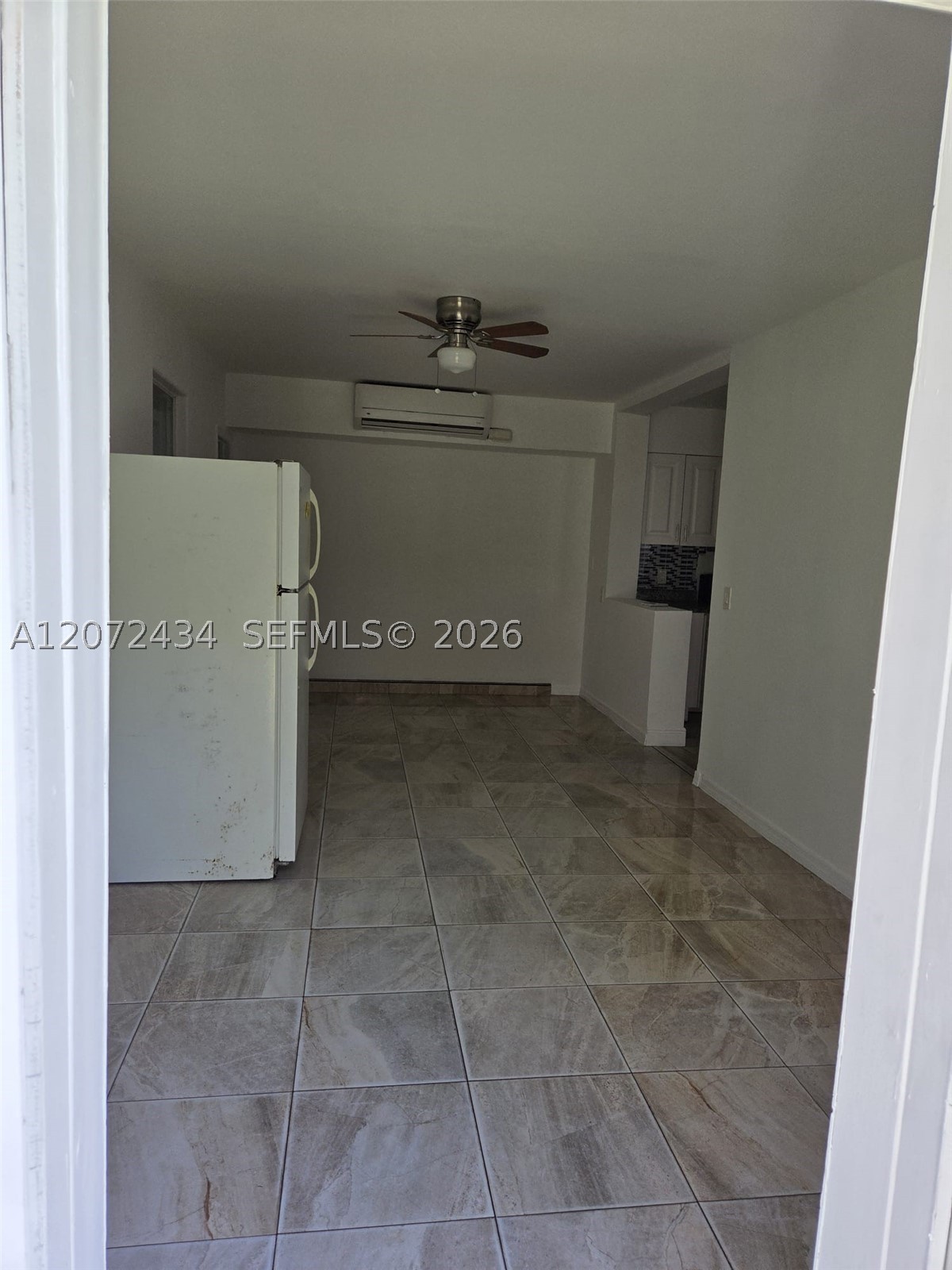 4381 Purdy Ln 2 Property Photo 17