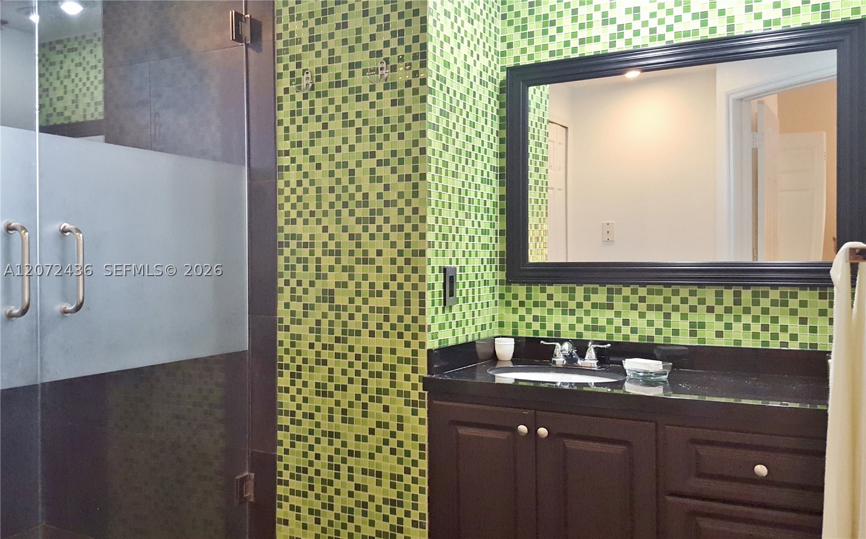3215 Ne 184 St 14302 Property Photo 10