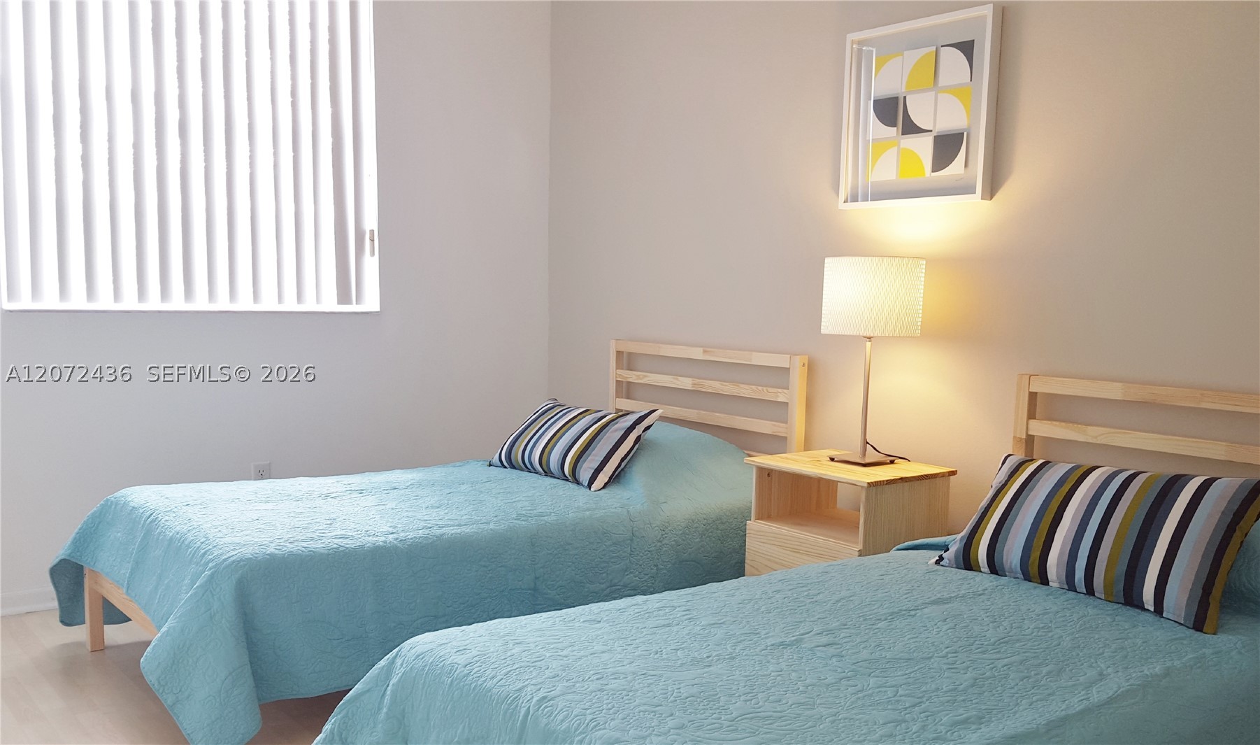 3215 Ne 184 St 14302 Property Photo 11