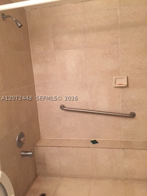 8290 Lake Dr 144 Property Photo 6