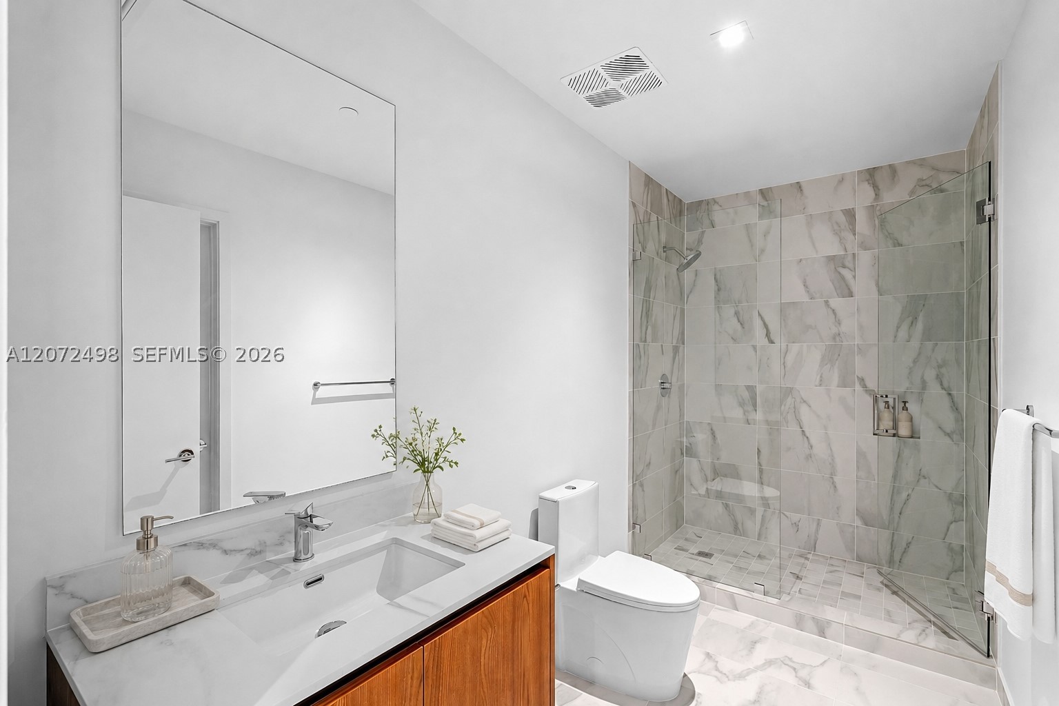 1400 Biscayne Blvd 4206 Property Photo 8