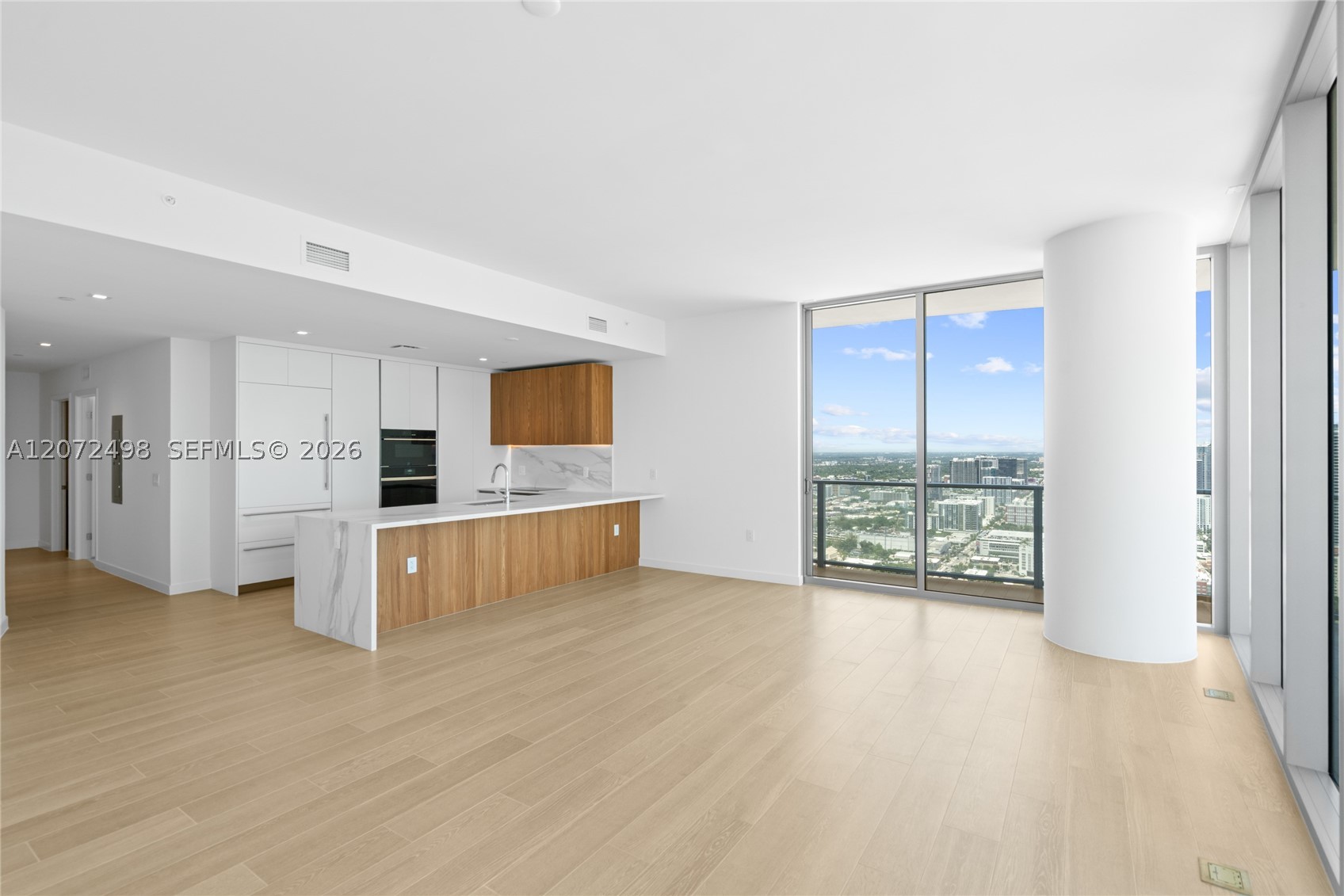 1400 Biscayne Blvd 4206 Property Photo 27