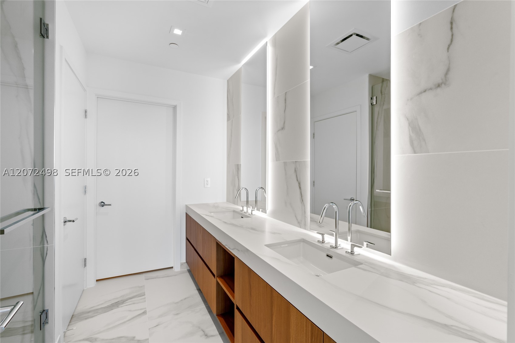 1400 Biscayne Blvd 4206 Property Photo 37