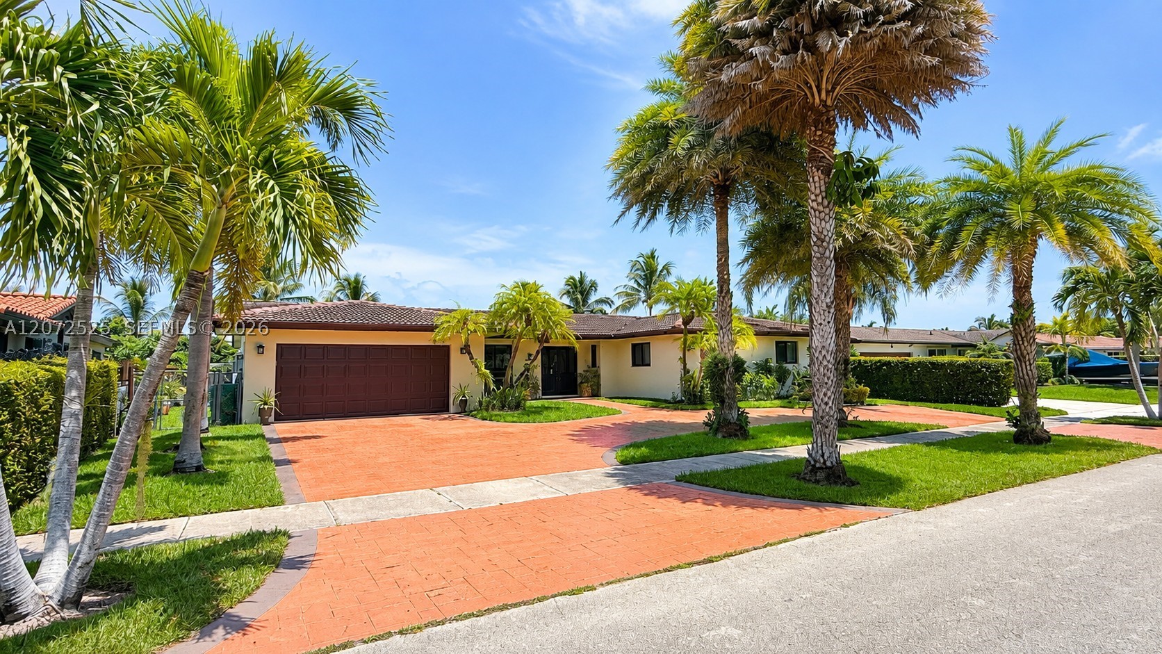14011 Sw 74th Ter Property Photo 3