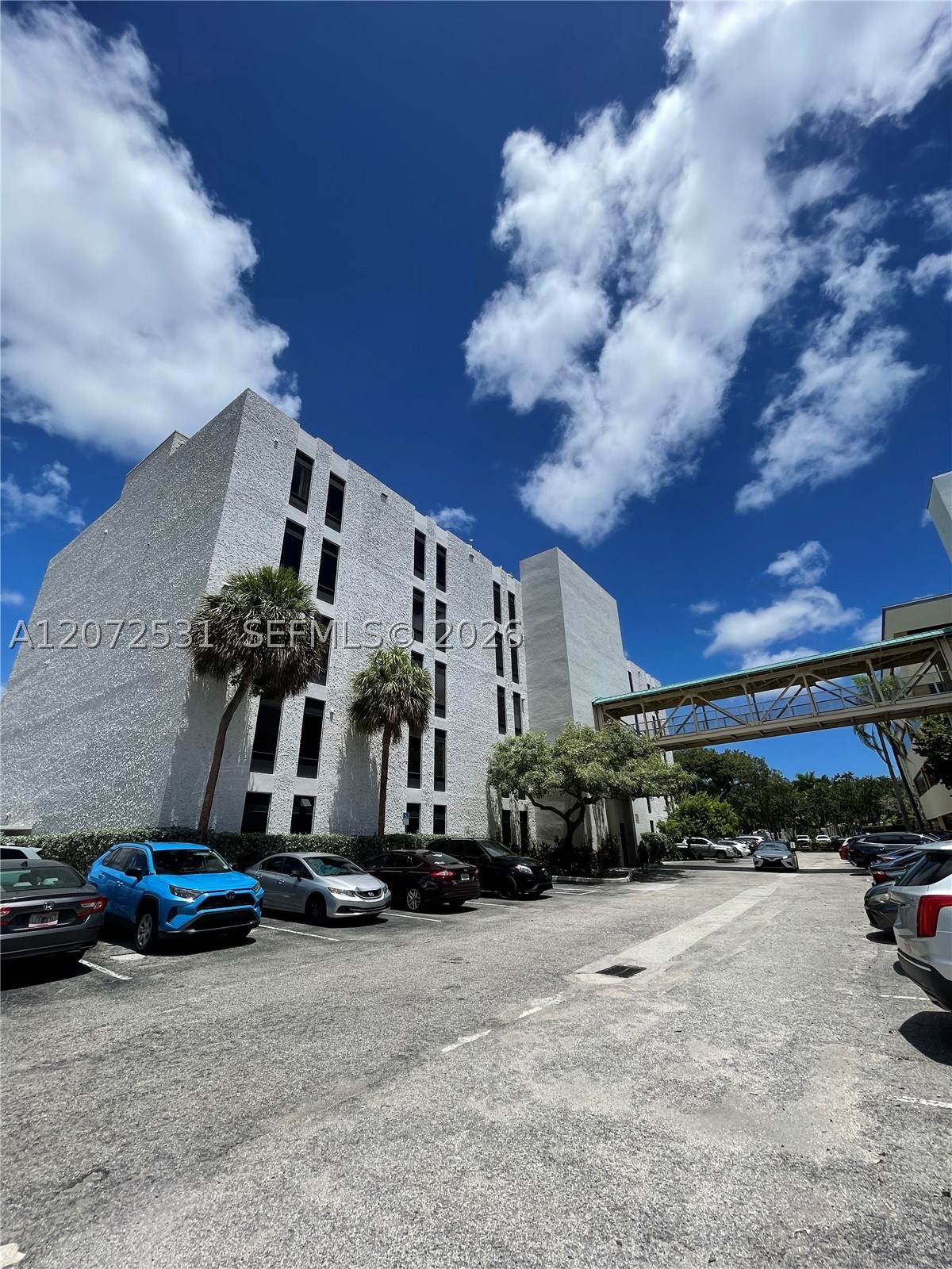 3700 Washington St 500a Property Photo 3