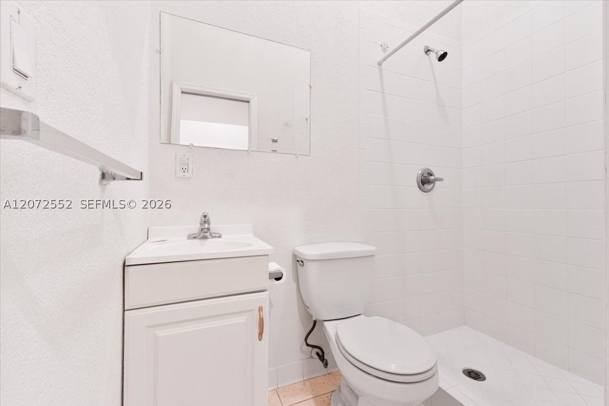 10853 Nw 71st St Property Photo 15