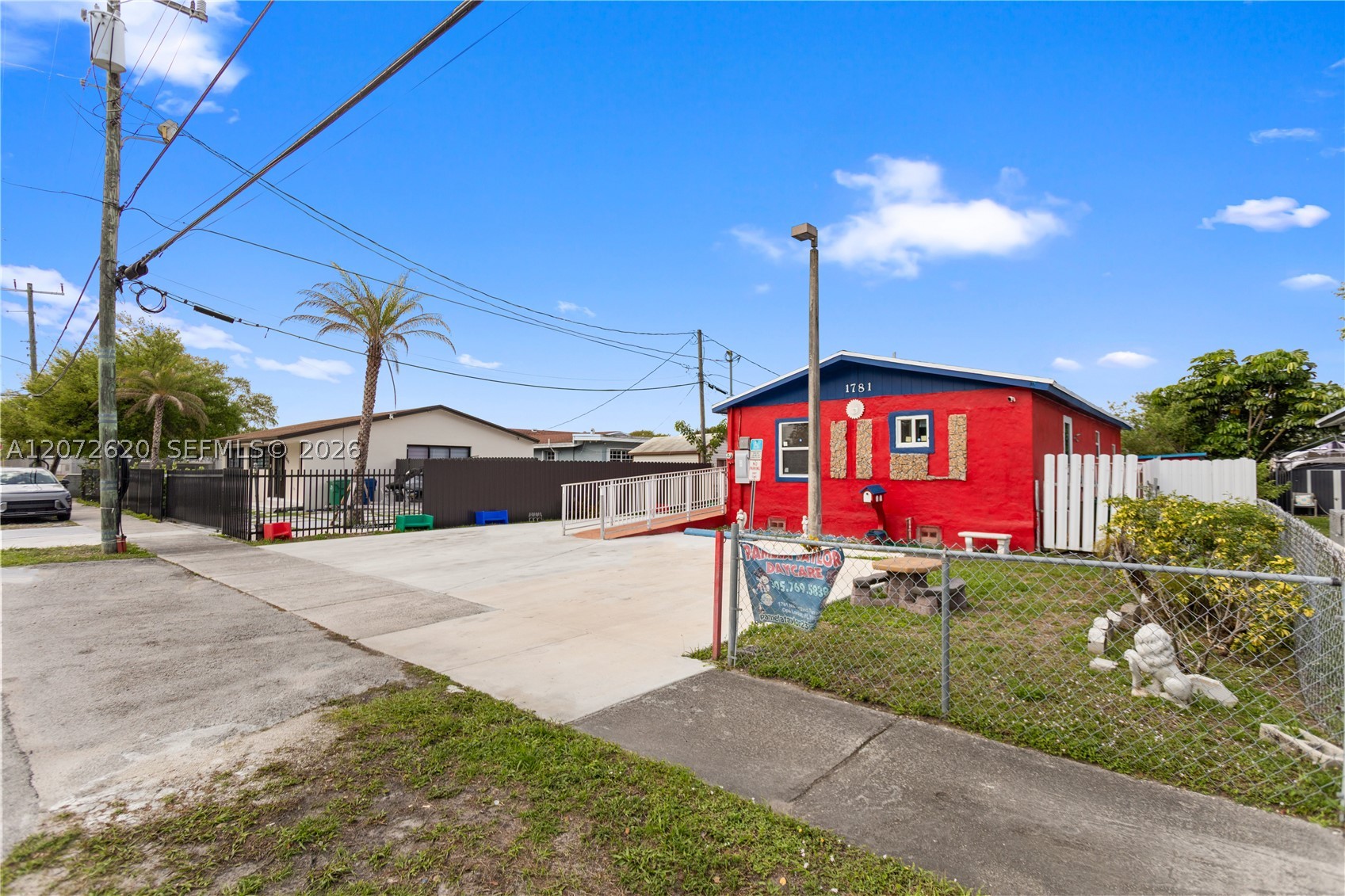1781 Nw 152nd Ter Property Photo 4