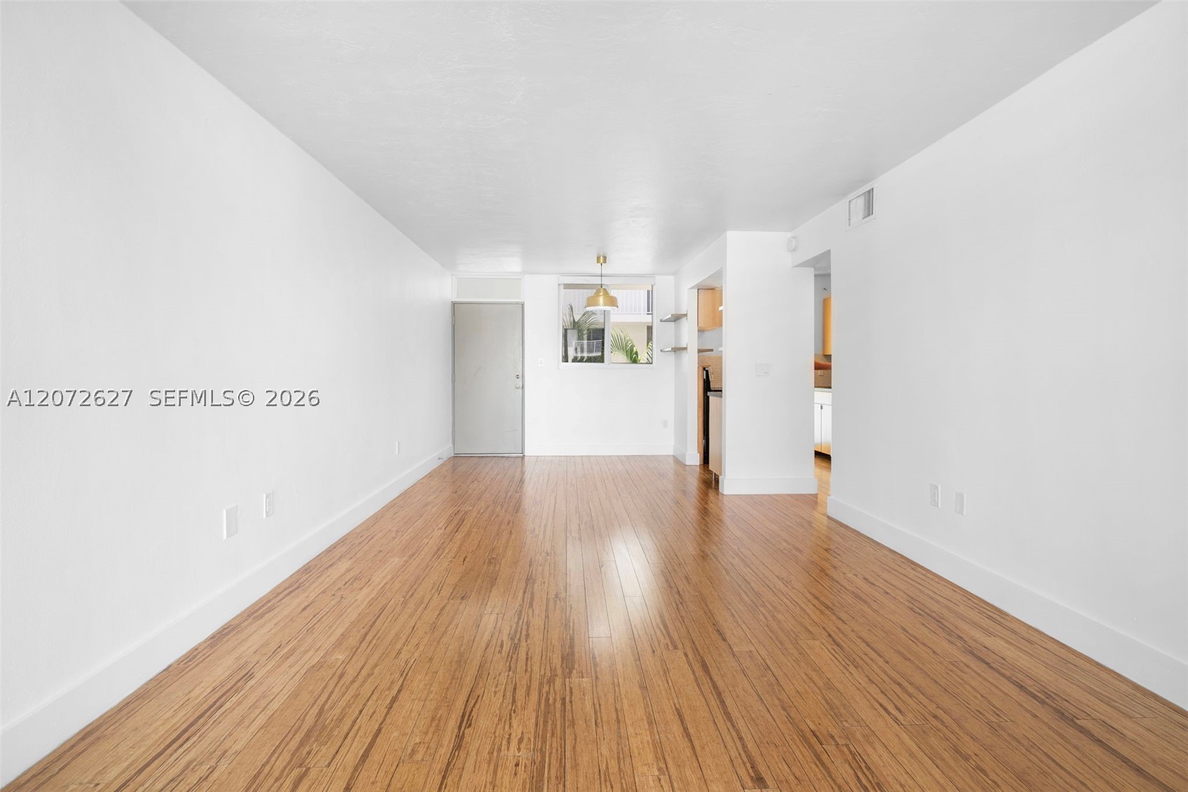 1670 Bay Rd 4b Property Photo 11