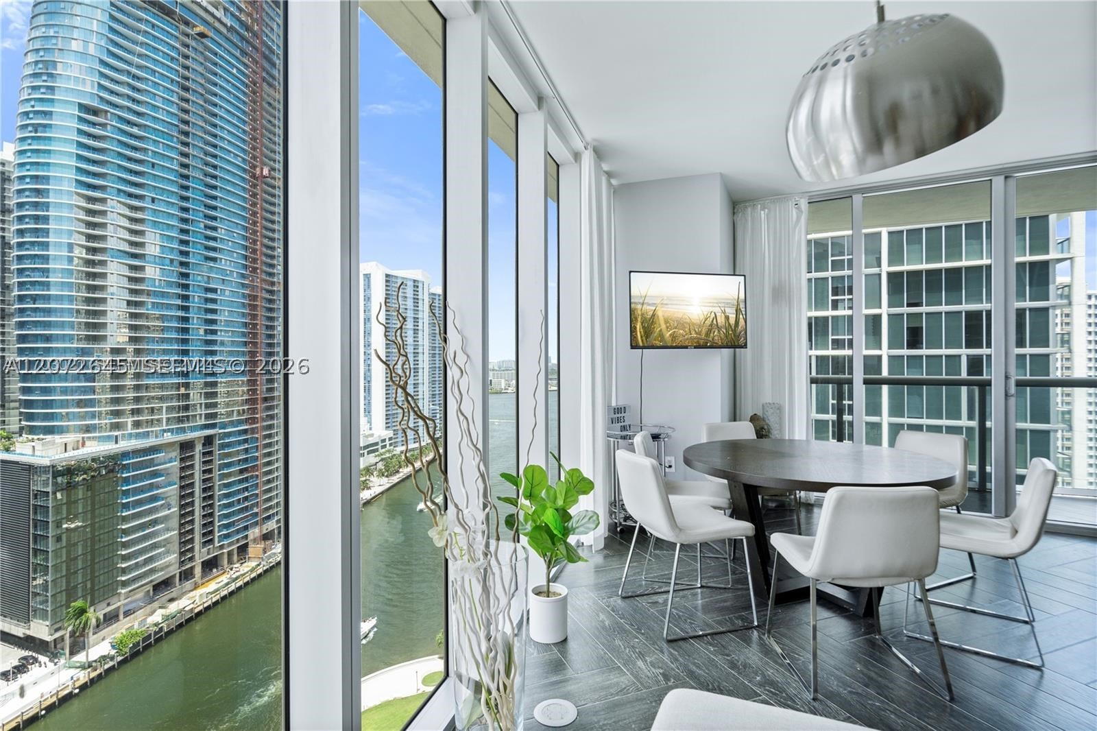 485 Brickell Ave 2302 Property Photo 1