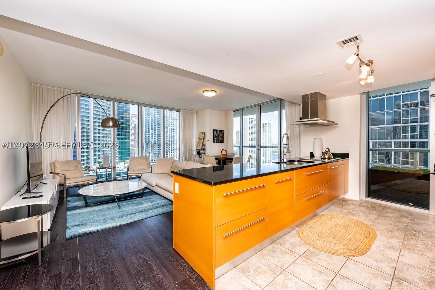 485 Brickell Ave 2302 Property Photo 4