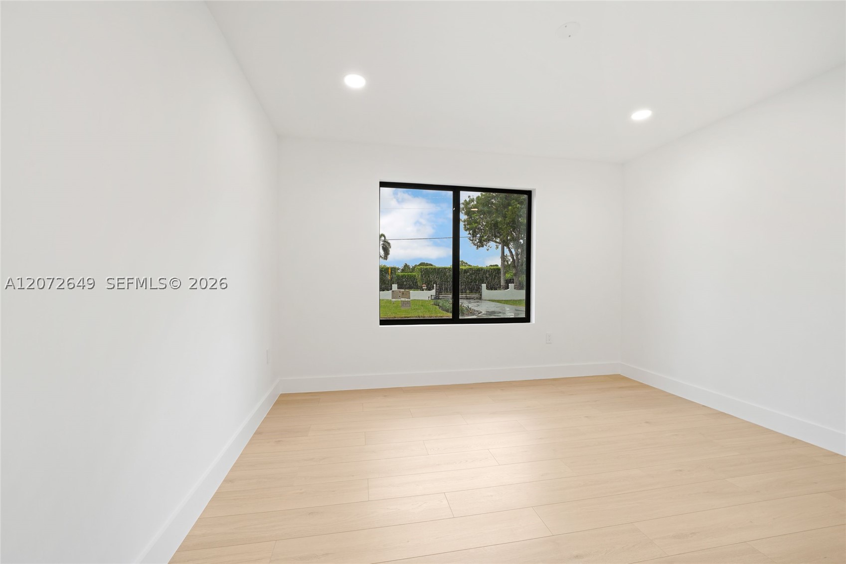 11901 Sw 45th St Property Photo 33