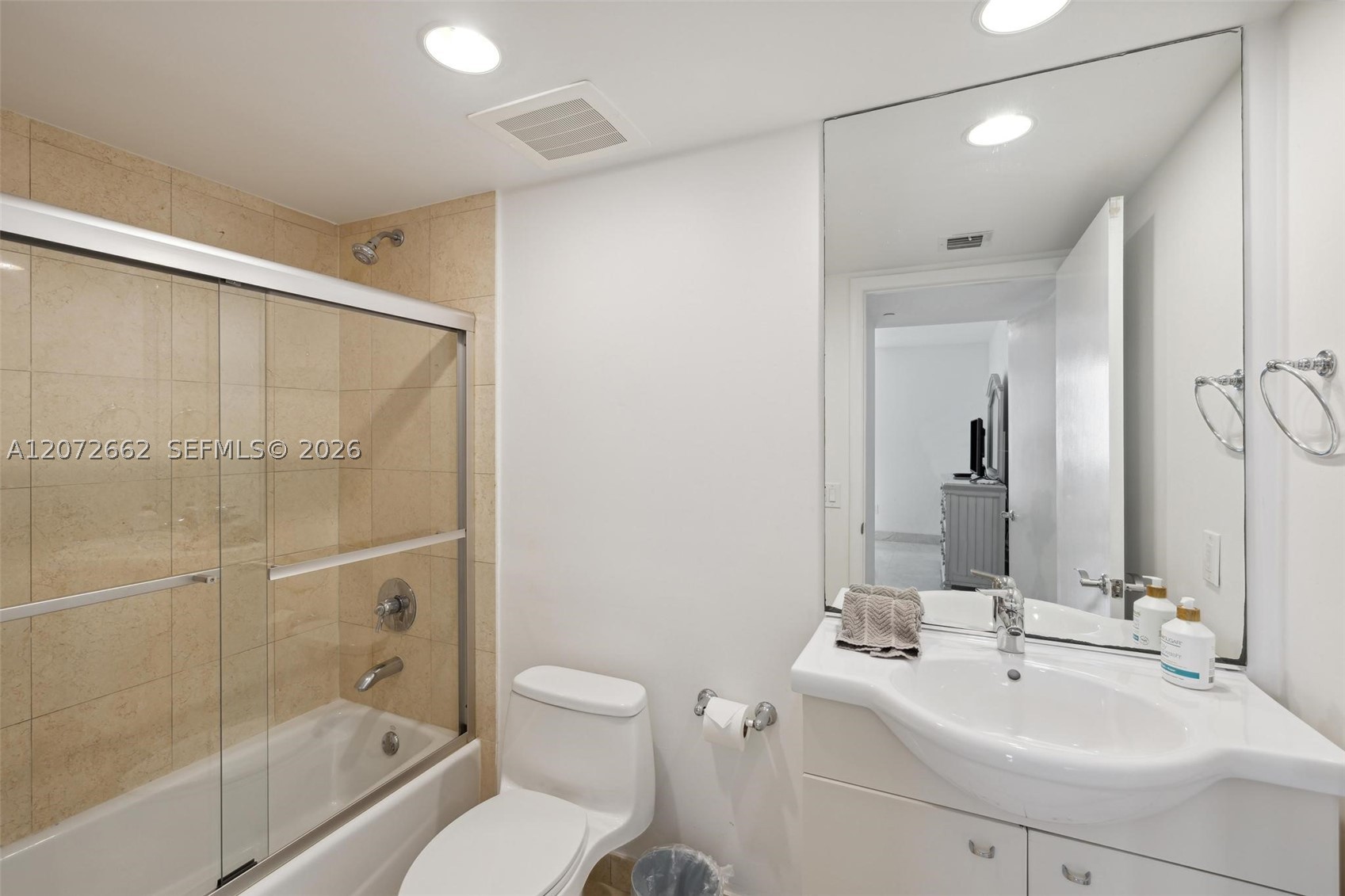 1830 S Ocean Dr 4303 Property Photo 25