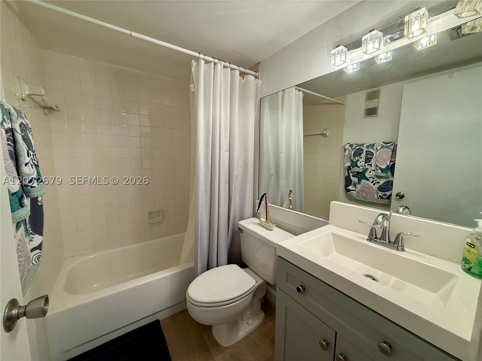 770 Claughton Island Dr 1104 Property Photo 13