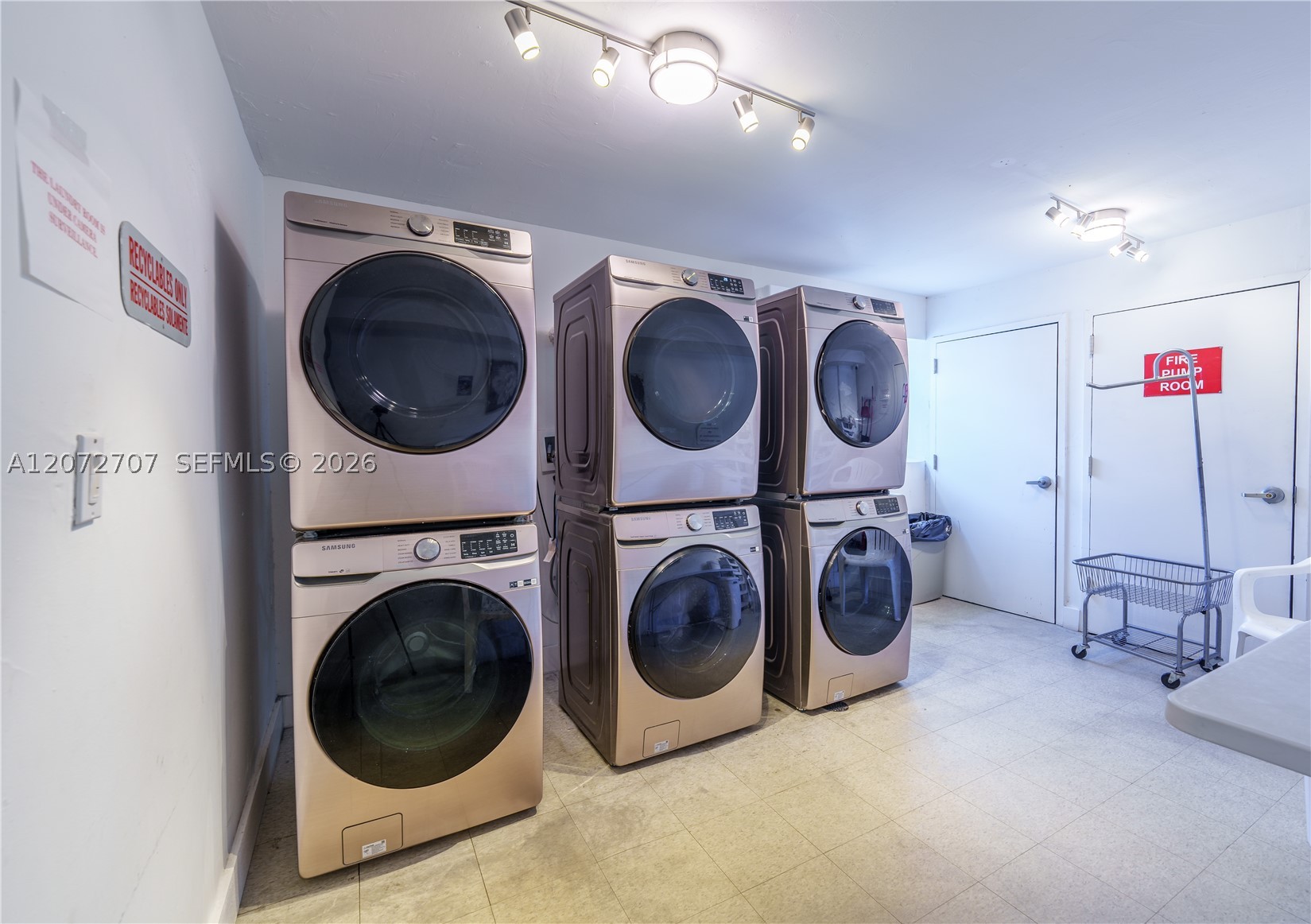 720 Collins Ave 502 Property Photo 2