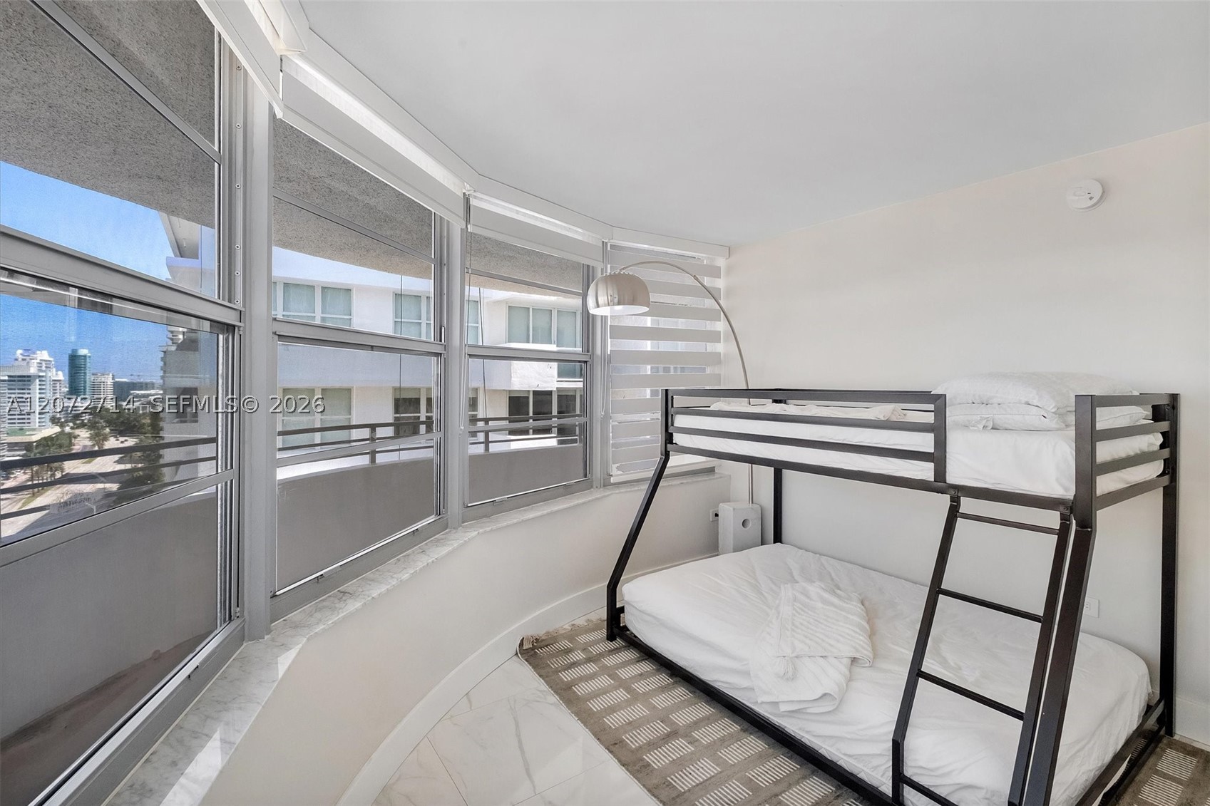 5555 Collins Ave 16b Property Photo 11