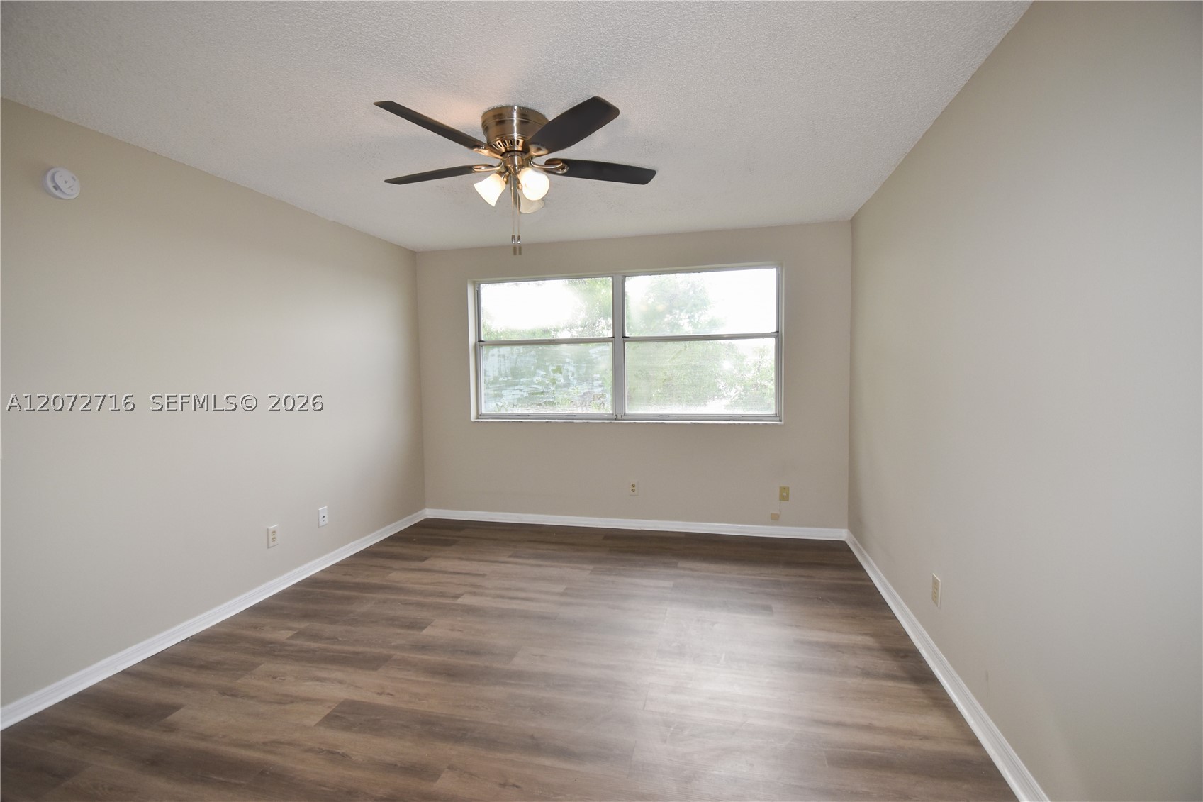 10414 Nw 24th Pl 405 Property Photo 17
