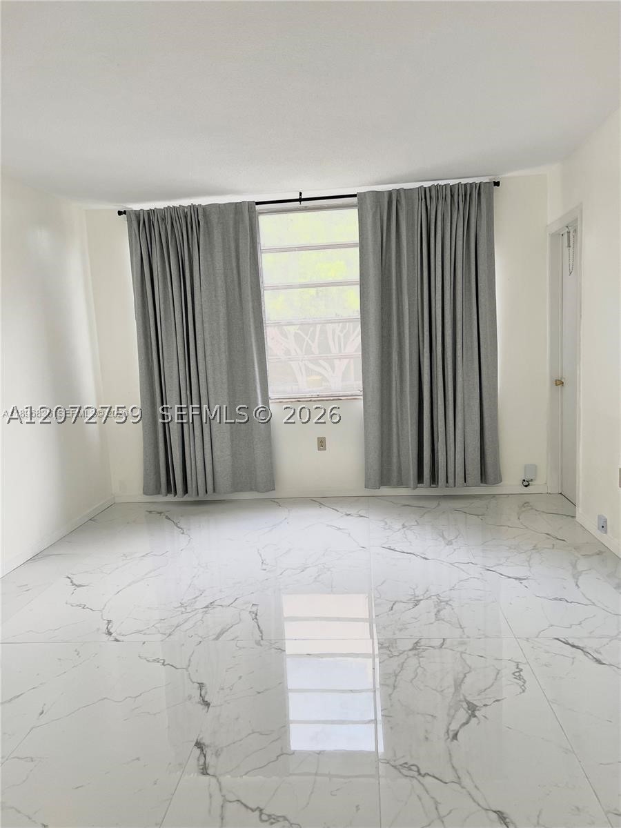 1710 Ne 191st St 307-3 Property Photo 10