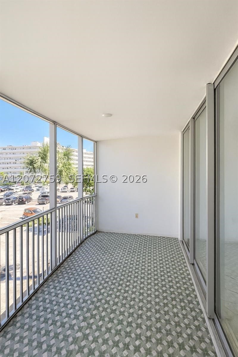 1710 Ne 191st St 307-3 Property Photo 13