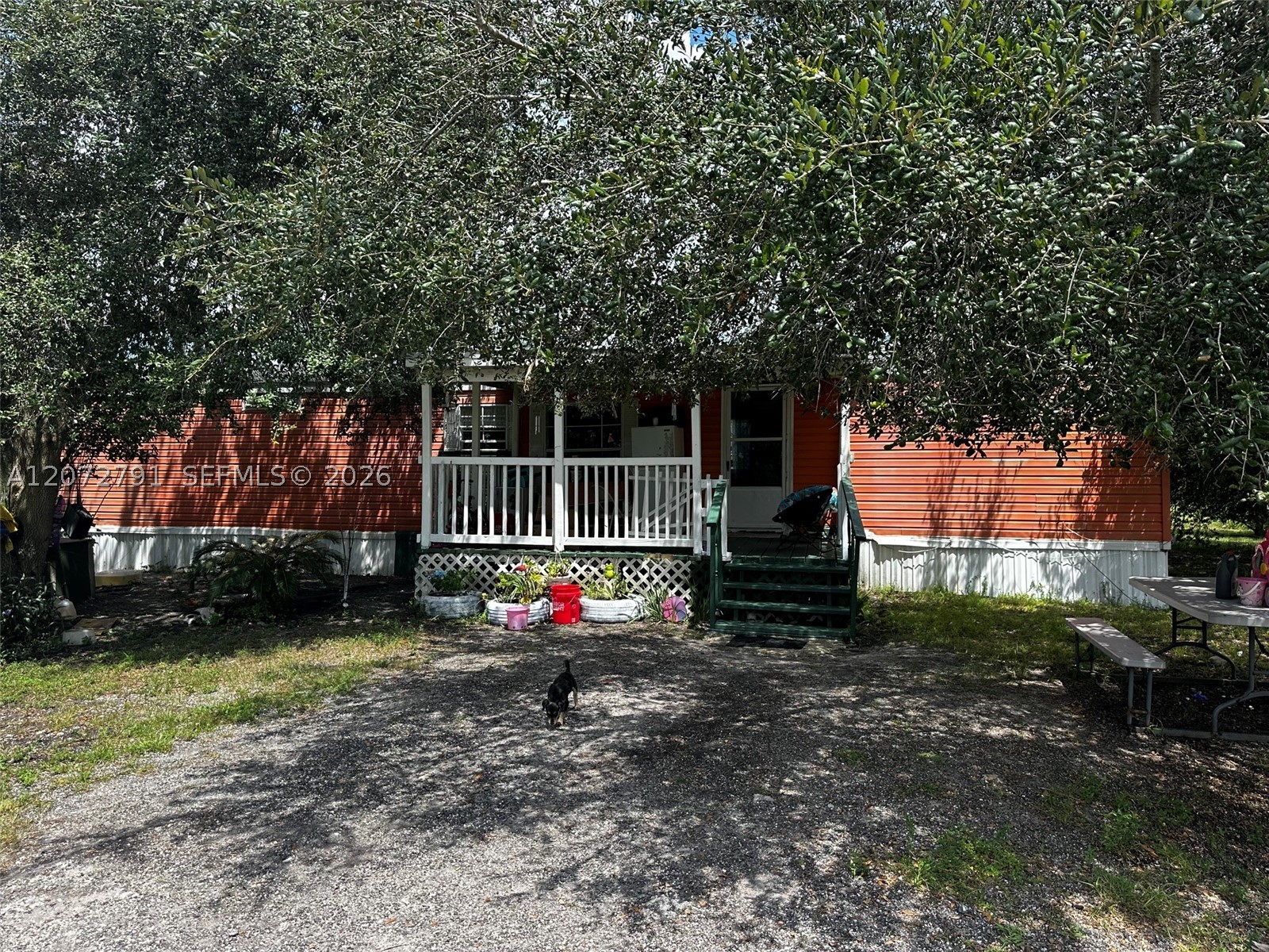 635 N Fronda Property Photo 1