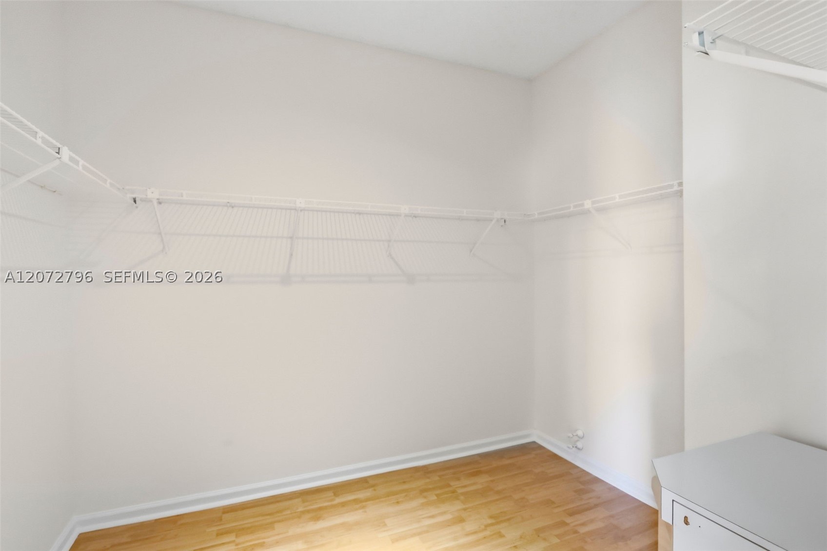 11594 Briarwood Cir 4 Property Photo 10