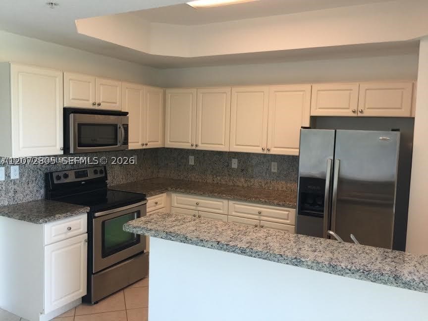 937 SW 143rd Ave 1605 Property Photo 1