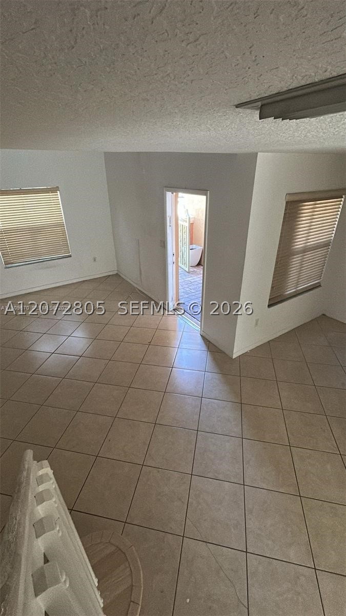937 Sw 143rd Ave 1605 Property Photo 13