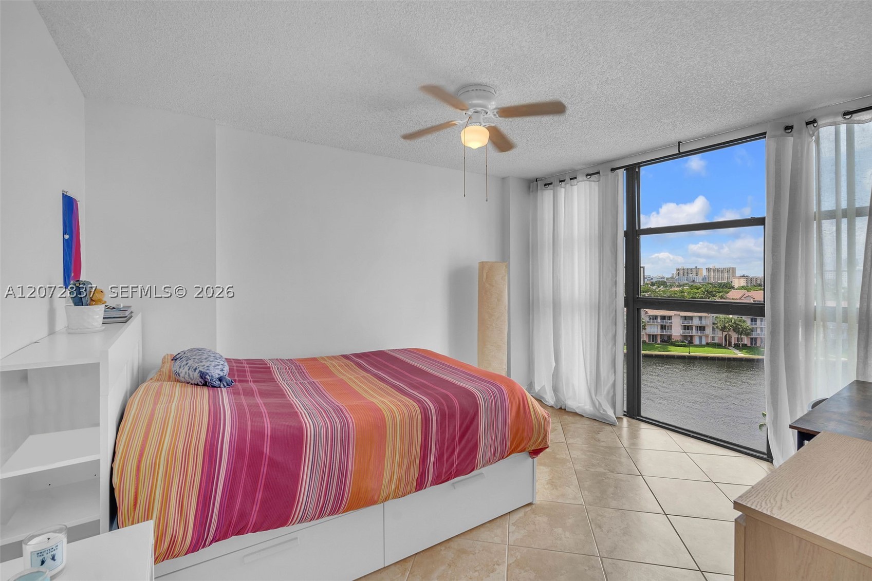 200 Leslie Dr 818 Property Photo 10
