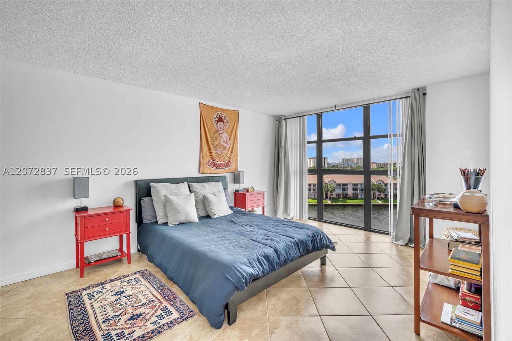 200 Leslie Dr 818 Property Photo 11