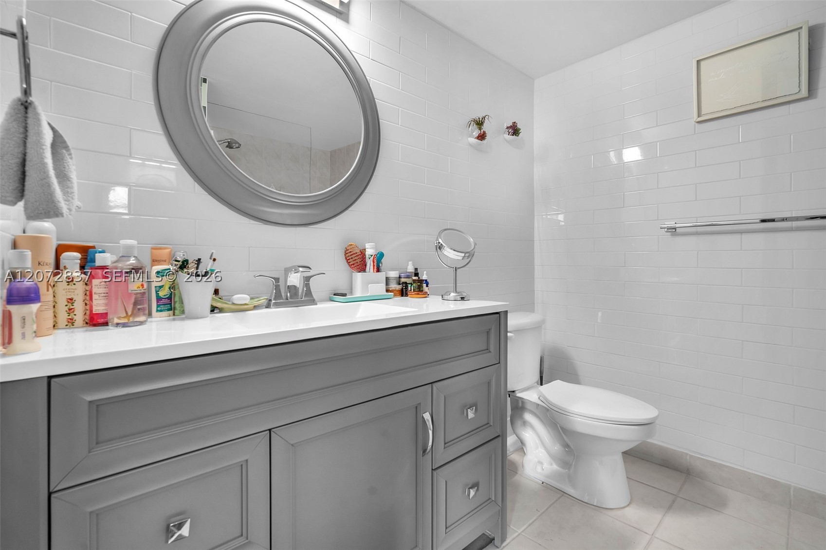 200 Leslie Dr 818 Property Photo 14