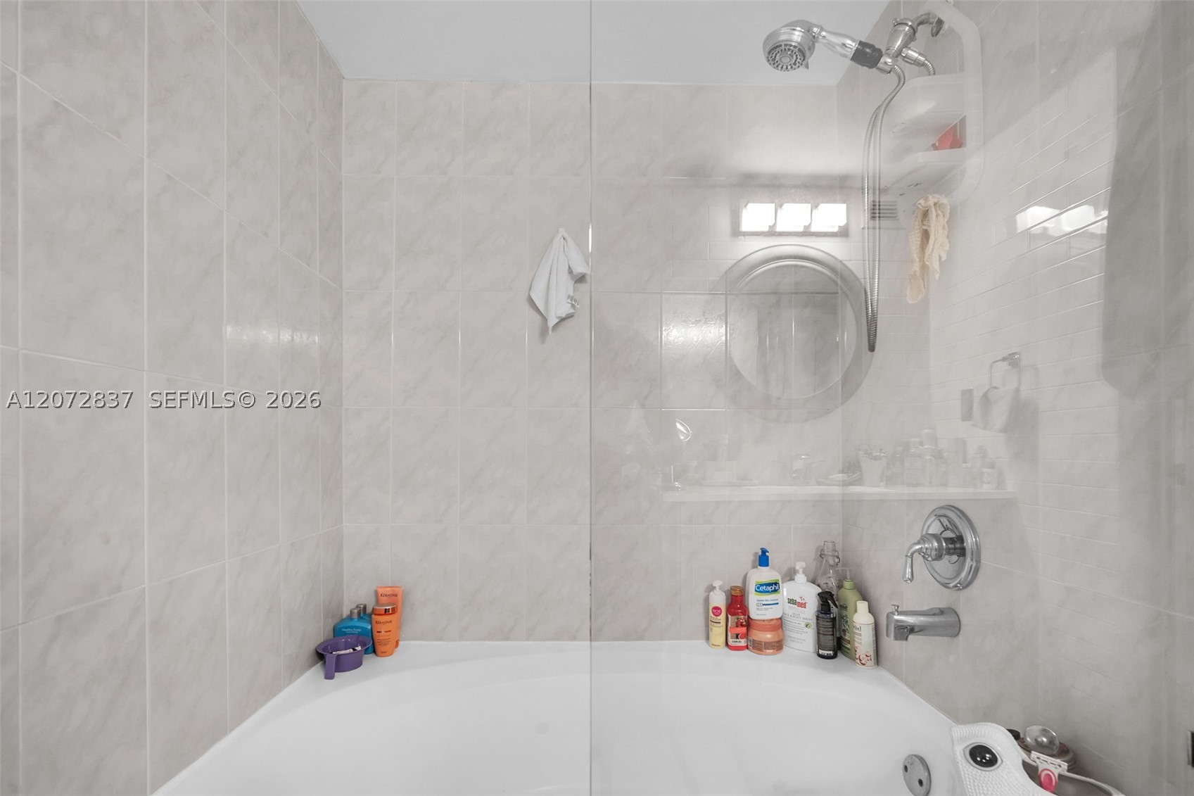 200 Leslie Dr 818 Property Photo 15