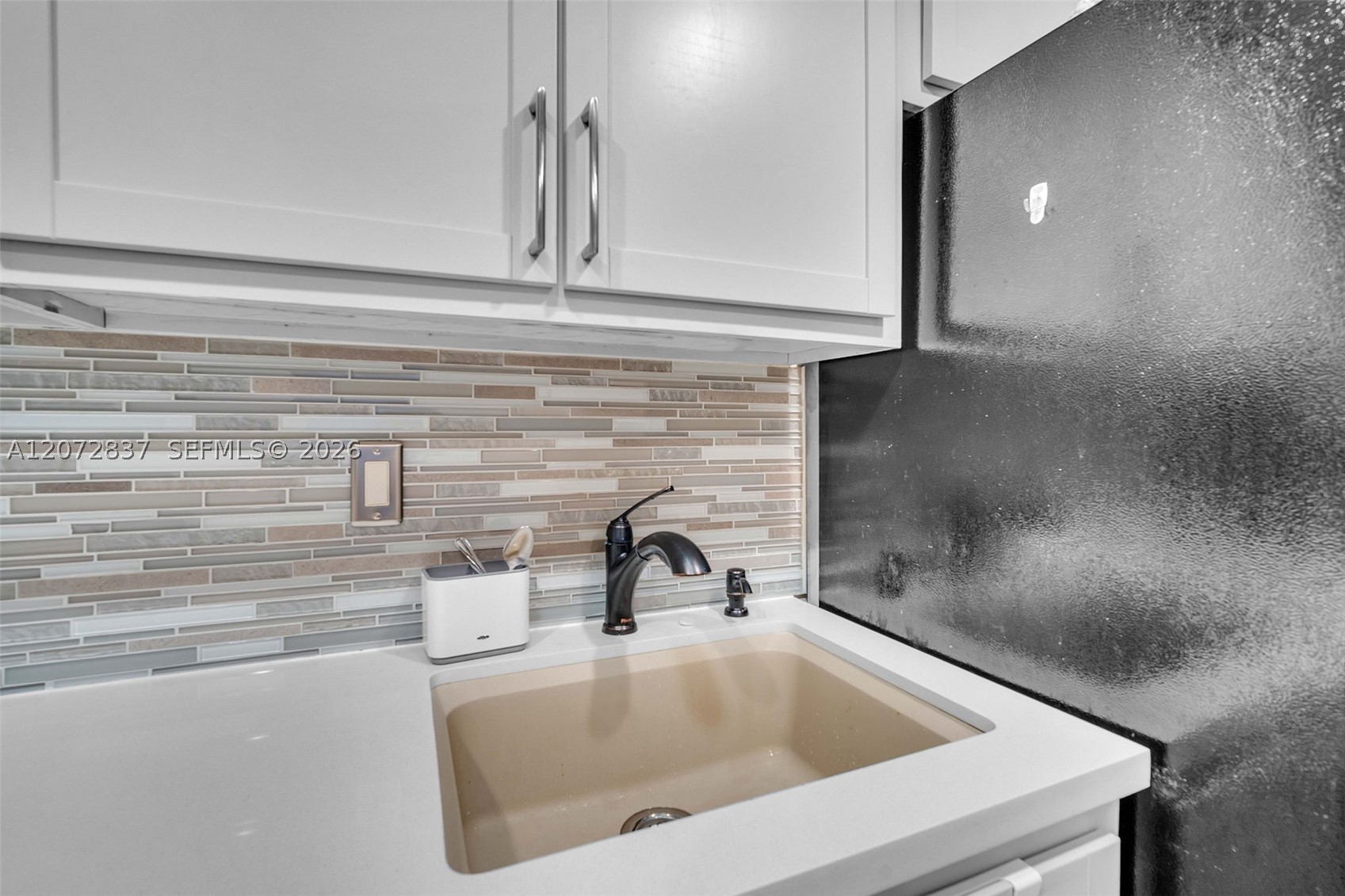 200 Leslie Dr 818 Property Photo 25