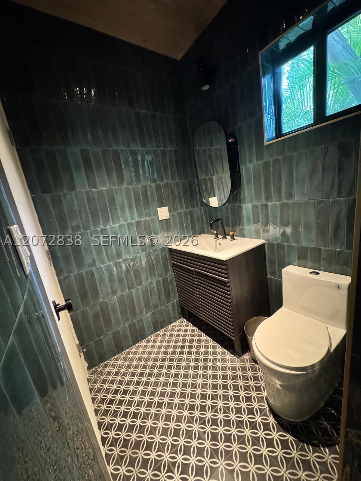 23 Ne 46th St 0 Property Photo 6
