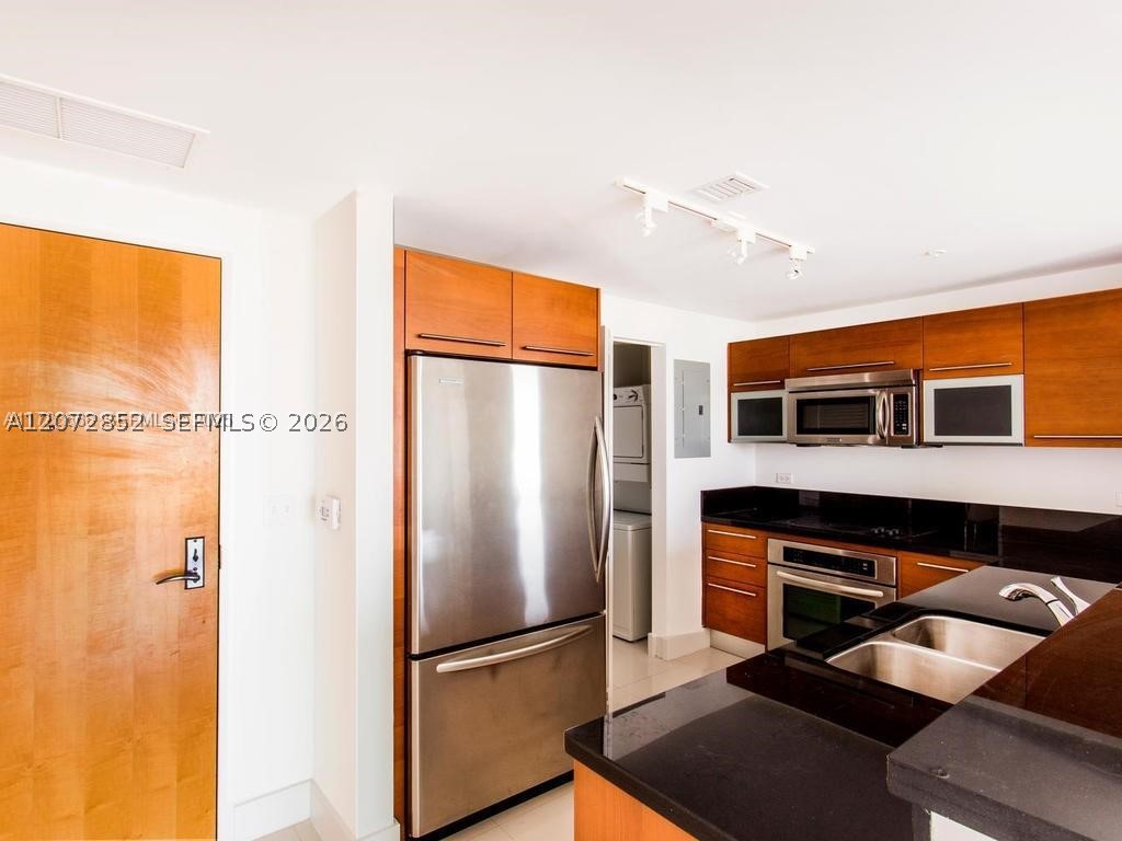 244 Biscayne Blvd 1202 Property Photo 5