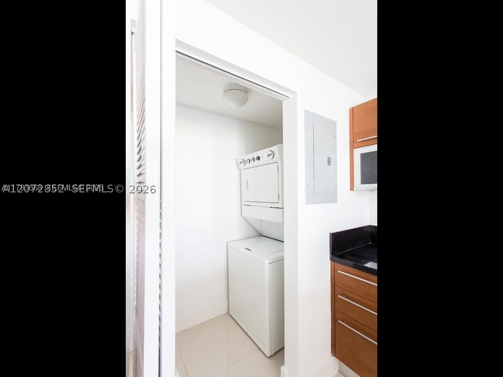 244 Biscayne Blvd 1202 Property Photo 10