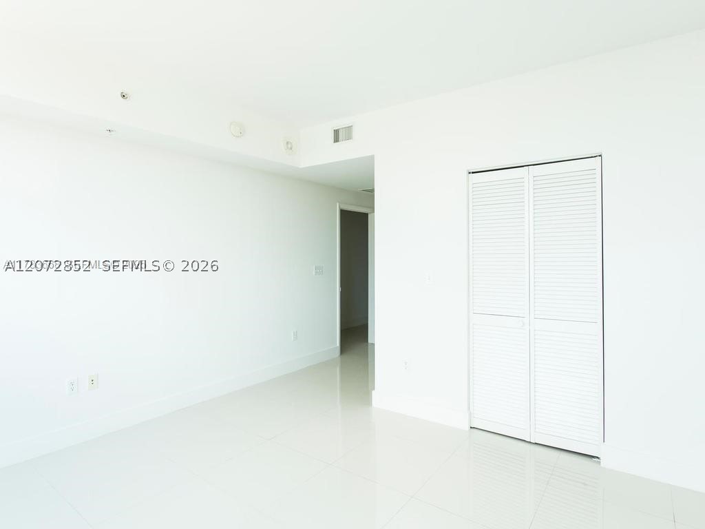 244 Biscayne Blvd 1202 Property Photo 18