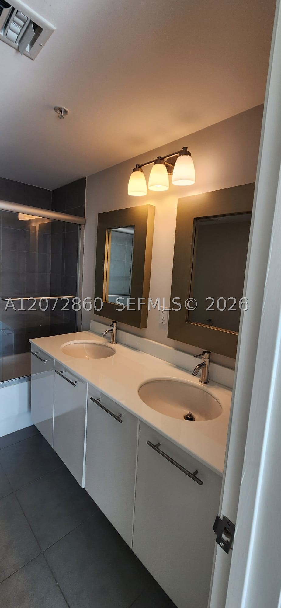 92 Sw 3rd St 4308 Property Photo 4
