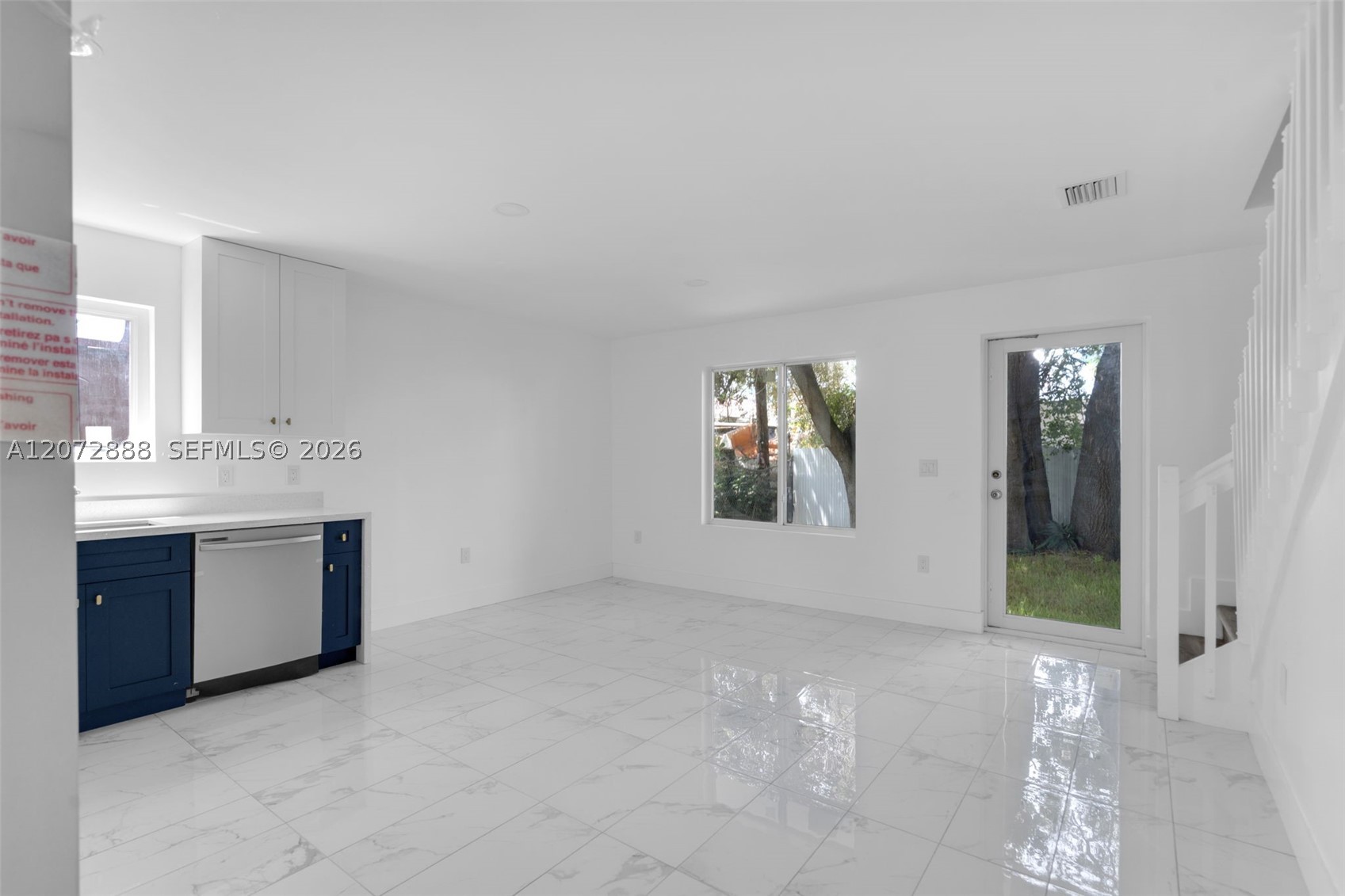 1629 Nw 40th St Property Photo 3
