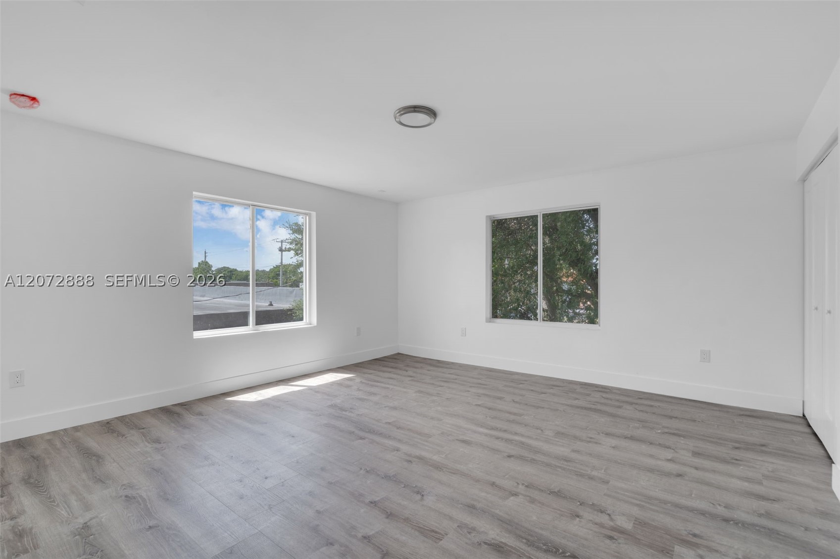1629 Nw 40th St Property Photo 13