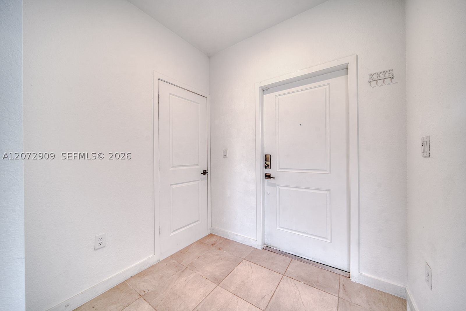 1090 Se 23rd Ave 1090 Property Photo 10